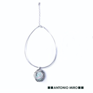Collar Antonio Miro 2